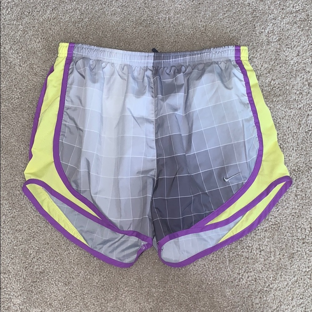 NIKE tempo shorts